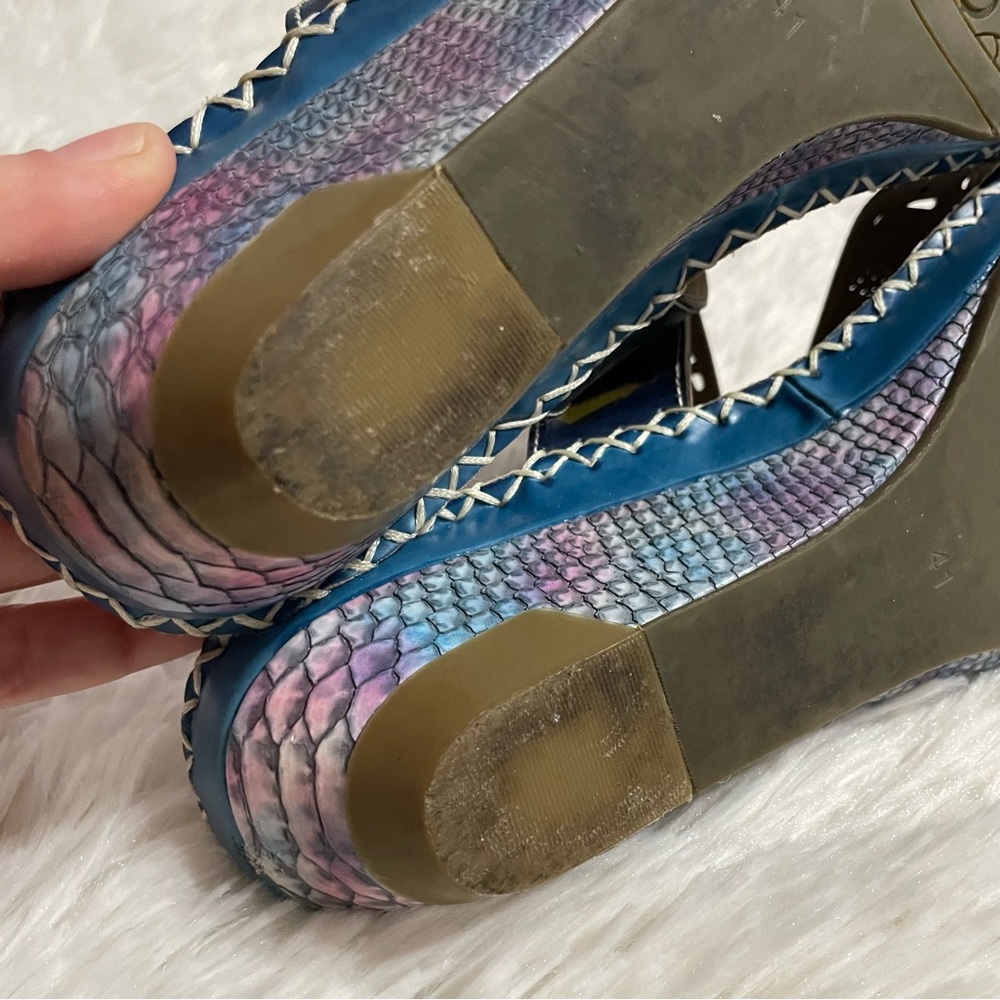 41 L'artistle Vardi Toe Loop Slide Sandals - image 8